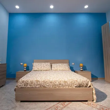 Raimo House Lungomare بيت للعطل *